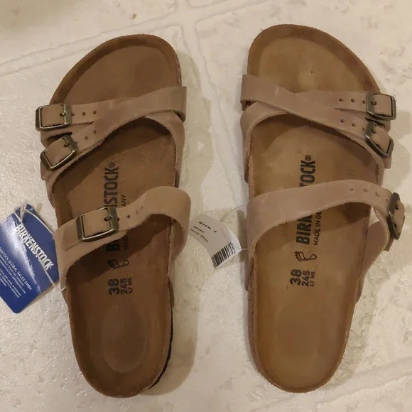 Birkenstock sz 38/7 - Picture 2 of 8